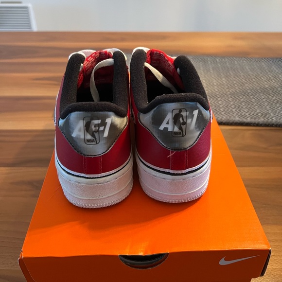 AIR FORCE 1 LOW SPORT NBA - Picture 2 of 8